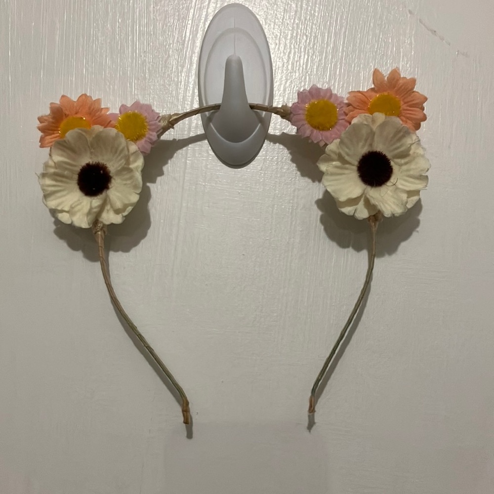 Adorable floral kitten ears